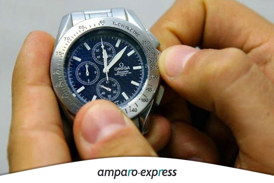 AmparoExpressMX's tweet photo. El día de hoy inició el horario de verano por lo que debemos adelantar el reloj una hora. #AmparoExpress https://t.co/IqcQRLkQ6H