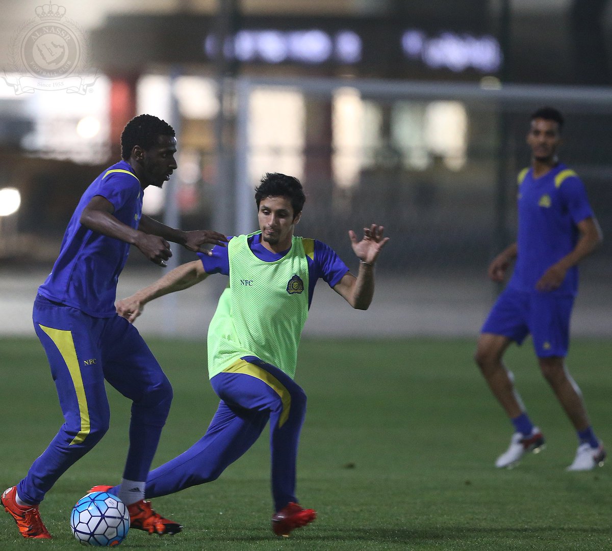 AlNassrFC's tweet photo. صــور من تدريبات #النصر اليوم الأحد في قطر على الملعب الرديف لنادي لخويا

6-7
#NFC https://t.co/y41hSoH8C8