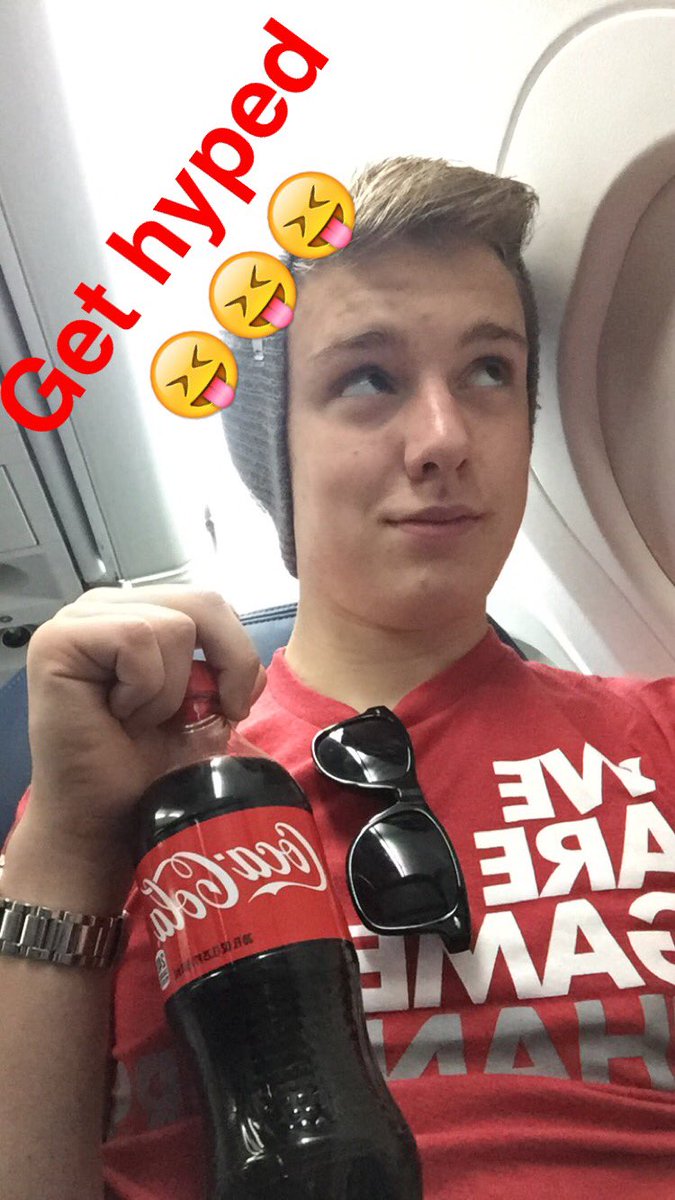 AustinLentsch's tweet photo. Looking for motivation to finish #SEN16R year strong, #CCSW2016 gave me that motivation--thanks fam;) @cokescholars https://t.co/1DanjW3goN