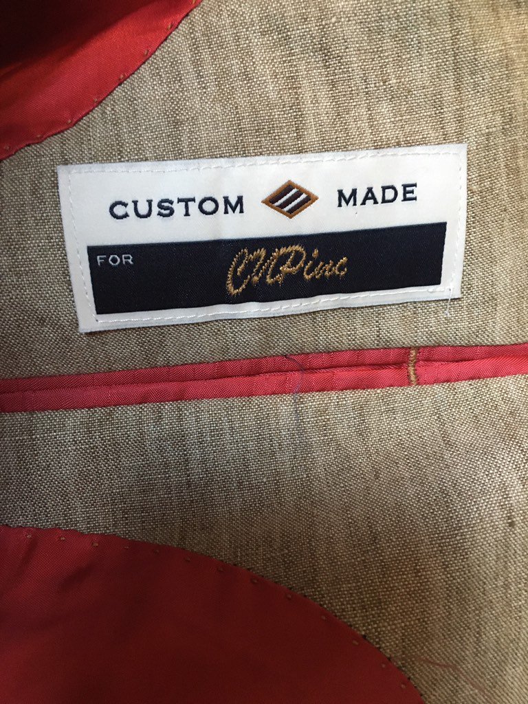 CUPinc's tweet photo. Heading to @ATTStadium for event 112: @WrestleMania! #CustomMadeHead2Toe #stylinandproflin #WOOOOO @HeyHeyItsConrad https://t.co/BEFT5pe1L0