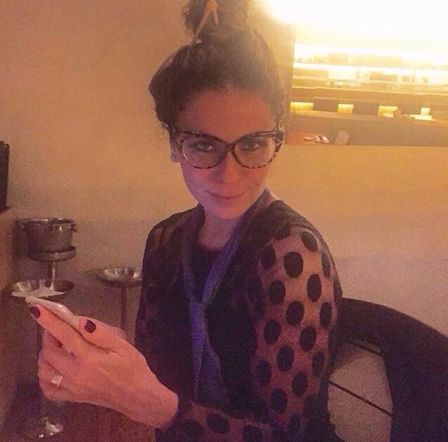 OLHA A CARA DESSA MULHER EU TO SEM FORÇAS