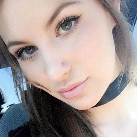Talisha_LauraG's tweet photo. ¿Cómo creen que Louis dejara a esta belleza (Brianna) Y a la otra belleza (Danielle)? Usea, son 2 para él solito 😏 https://t.co/yyRTKL8AzZ
