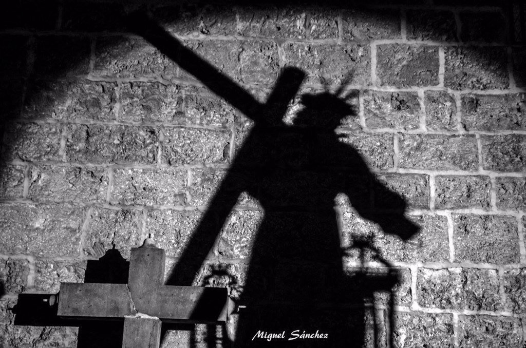 Cargó con nuestros pecados