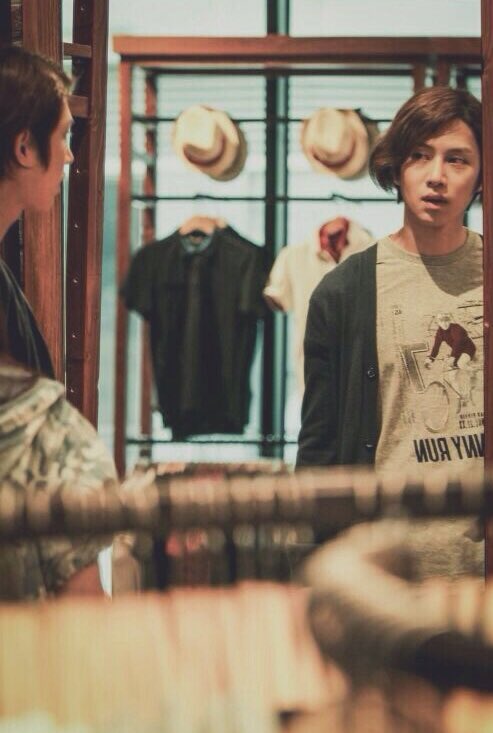 aestheticSJ's tweet photo. heechul aesthetic ✨ https://t.co/wJsNE56Yss