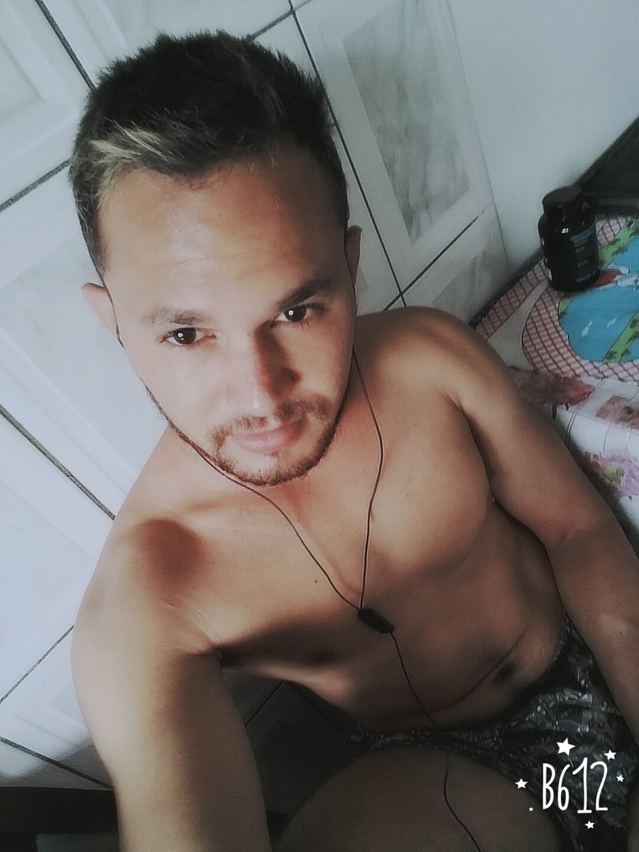Caleb13gomes's tweet photo. https://t.co/7siUjpokkE
