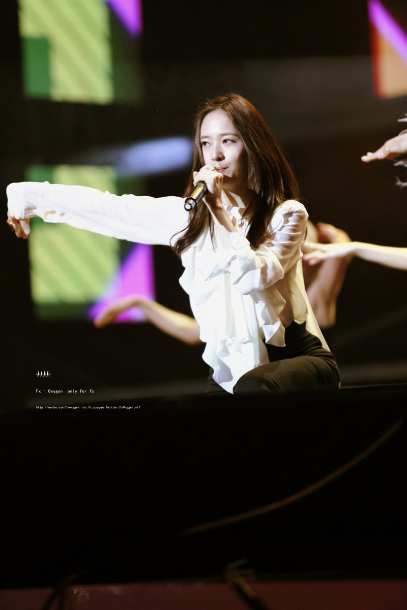 KrystalTHFans's tweet photo. 160331 #KRYSTAL - HUADING Awards
© fx_oxygen
https://t.co/T1bsUTB7M1
https://t.co/rtsPAJLqTA
https://t.co/AvJBILYAmp https://t.co/c3HQtgcqai