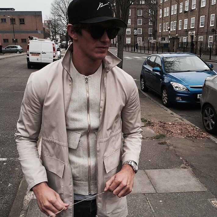 Jakehall01 tweet picture