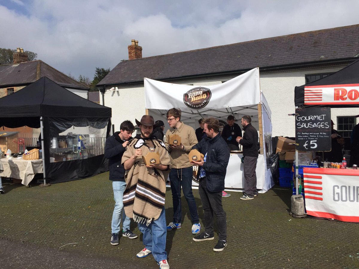 ChilliChilli2's tweet photo. Great turn out today at #marleypark thanks to everyone for coming. We'll be at the market next Sunday also #foodie https://t.co/PvaQdgRGhX