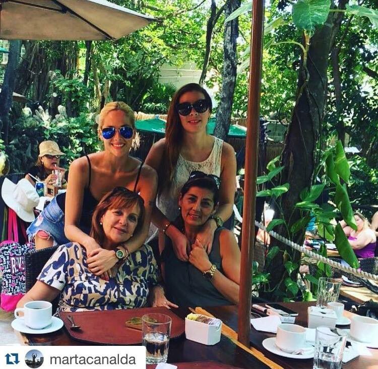 aldeacorazon's tweet photo. ☕️Desayuno en la selva🌴Breakfast in the jungle☕️ #AldeaCorazon #grupoazotea #breakfast #playadelcarmen https://t.co/6uBwuOe6qA