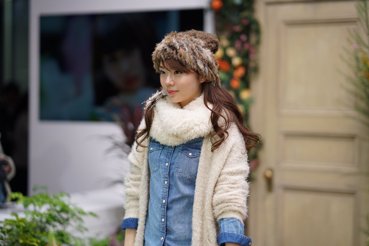 Frank99II's tweet photo. 160226 CP+ Camera&photo imaging show 2016 久本舞さん💘
Sony α7RII with FE 85mm f1.4 GM lens
ソニーブース
#CPPlus2016 https://t.co/dlWnwaMOp7