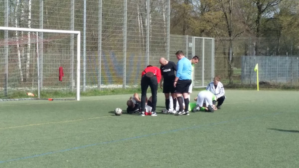FcfJugend's tweet photo. #FCFAIL Sieg im Kellerduell für den #FCFriedrichshafen! https://t.co/Edpxuj1tEU