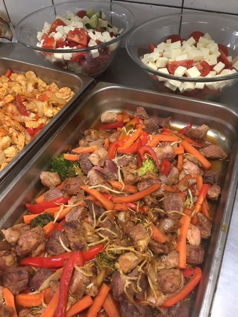 From the Avec Des Glacons Kitchen today, we have been road testing Chilli Chicken Fajitas &amp; Pork Stir Fry.....