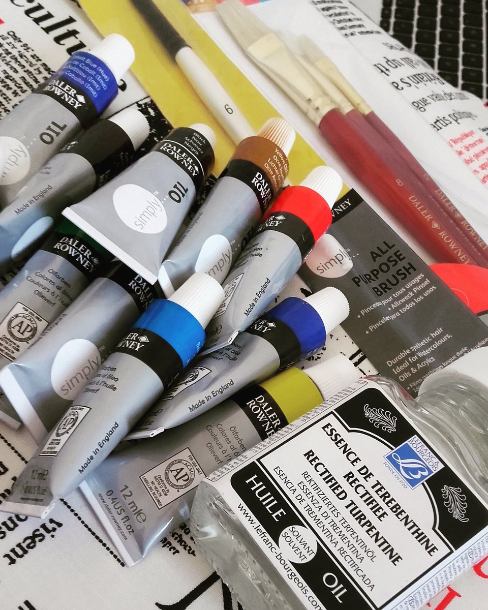 HBazagh's tweet photo. I got new art supplies for my paintings... 
#ArtSupplies #PaintBrushes #Oil https://t.co/DldRAt5vFF
