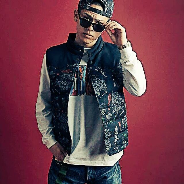 eiji_ELT's tweet photo. タグします
#フリースタイルダンジョン 好きな子
#ラップ好きもしくは2win好きな子
#お洒落な方と繋がりたい 

いいねやRTしたらフォロバします
↑これ確定※公式はしません https://t.co/dmyDN4kZWJ