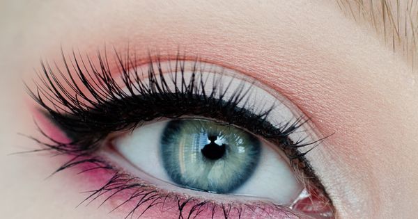 SkyDayTrading's tweet image. BE Beauty &amp;amp; Cosmetics: SPRING – Makeup Geek Spring Inspiration #SpringVoxBox @Influenster ift.tt/1RVne8h …