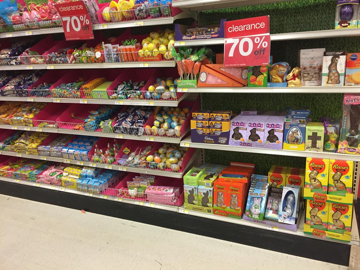 Who says it's too late to buy easter candy? #t1133 #drivingsales <a href="/Courtney_Elbert/">Courtney Safka, MBA</a> <a href="/C_Maryasz/">Christian Maryasz</a> @lesliecTGT