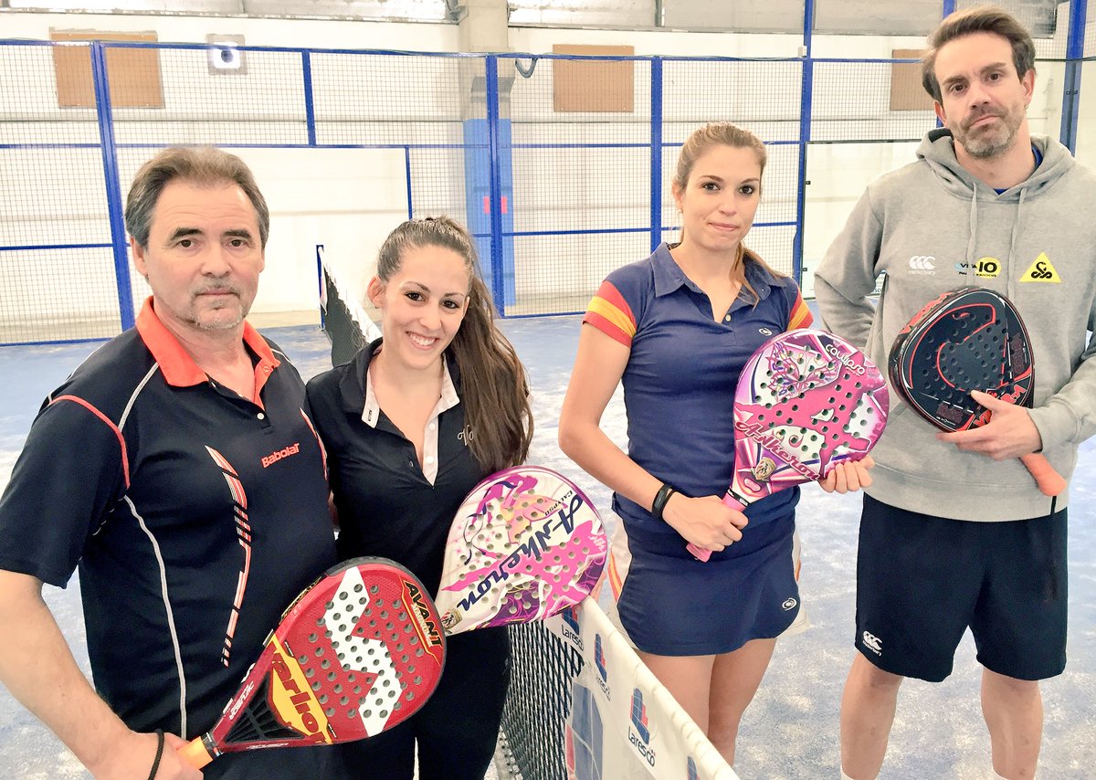 Empezando el Torneo Mixto &amp; Masculino de hoy en <a href="/planetpadelindo/">Planet Padel Indoor</a> con muy buen #ambiente #padelero 👍🎾👏 #nivelon