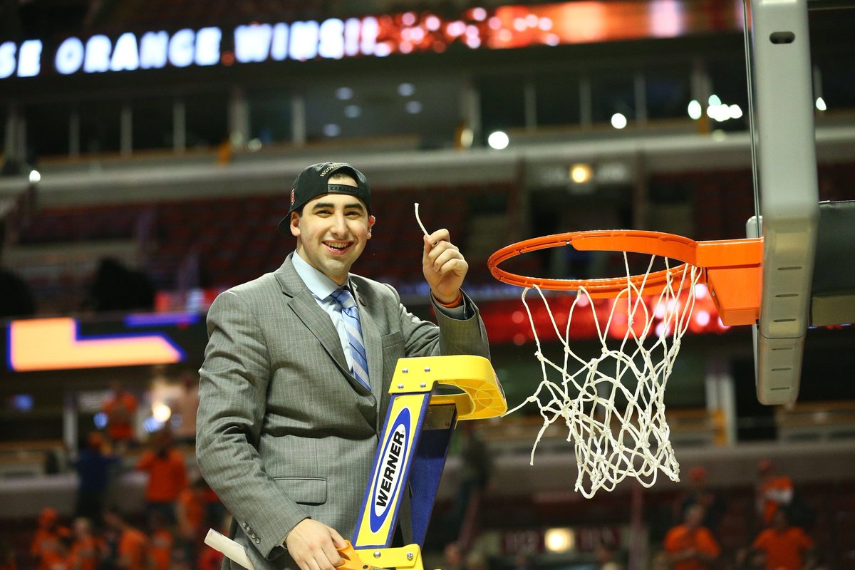 SUMBBManagers's tweet photo. Thanks to our senior managers for the memories, including being the first Syracuse managers to make 2 Final Fours https://t.co/WMhwO98AA3