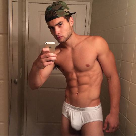 Holland transsexuel porn Gay male shower nude hung speedo underwear bulge video