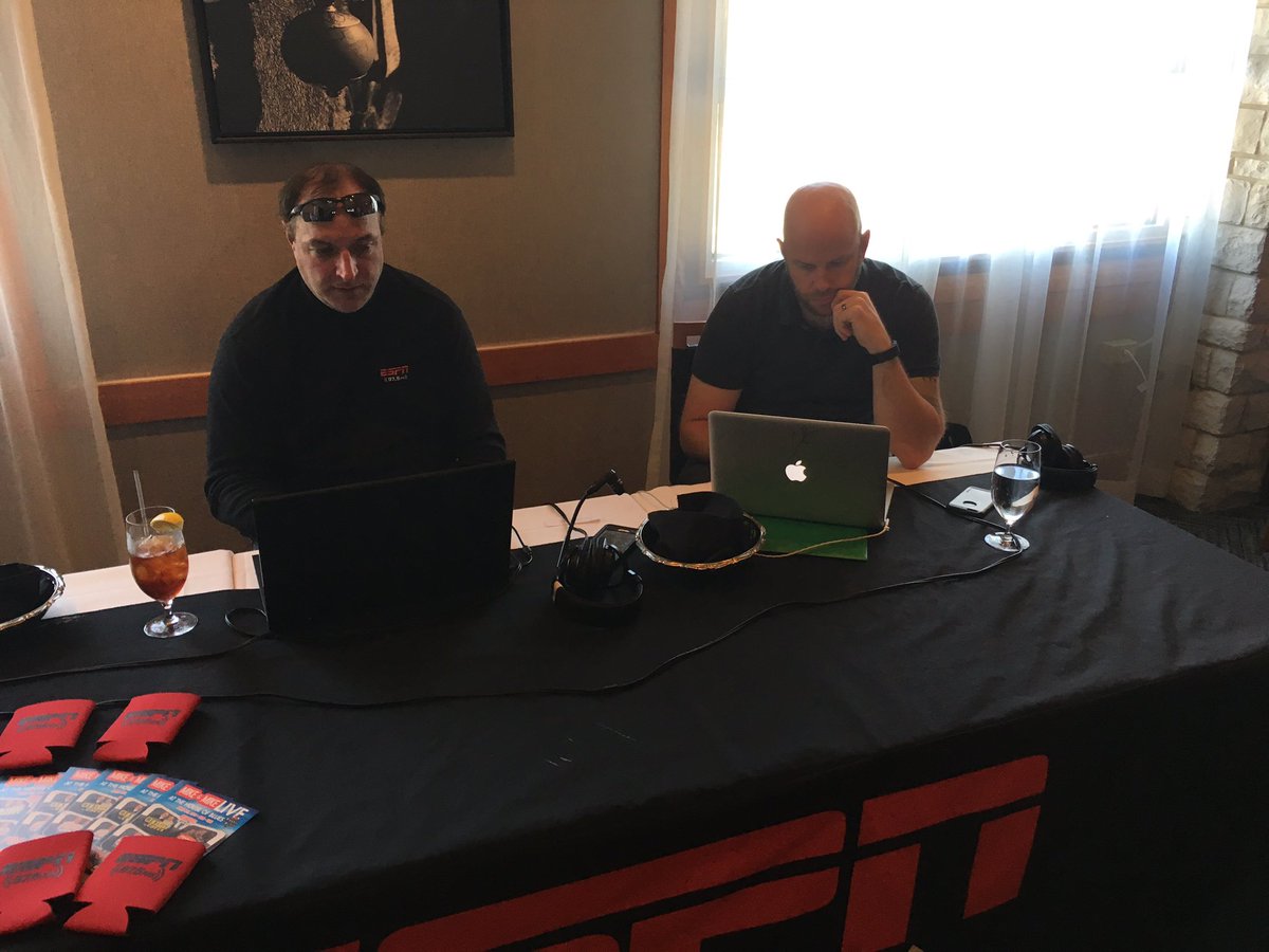 SoundGuyFletch's tweet photo. @Degenerates975 are on site for a LIVE broadcast at @fogorestaurants on Westheimer. Come join us from 12-2 @espn975 https://t.co/CjwlGJ1t3F