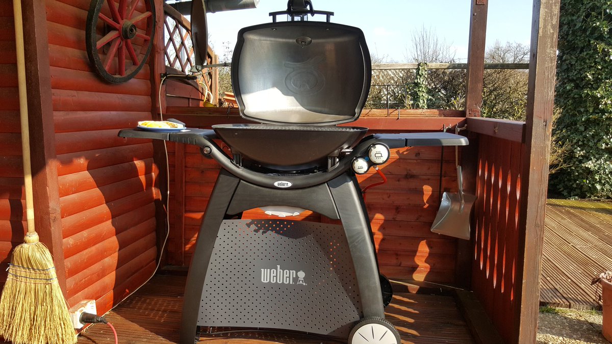 comotra1's tweet photo. #Angrillen #startklar #zielsicher #jäger &amp; #sammler https://t.co/HrEAiMP8MX