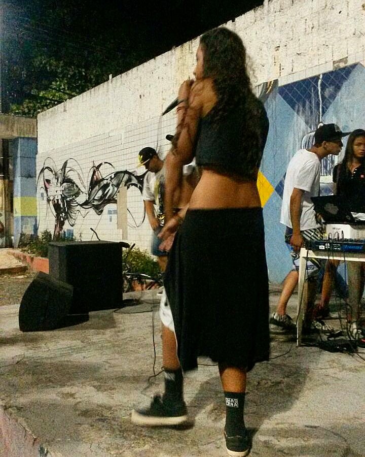 costhay027's tweet image. Ensaio de ontem após a Batalha de Mcs na Praça dos golfinhos, Família Hip Hop reuniada, só progresso.
#ProjetoFênix