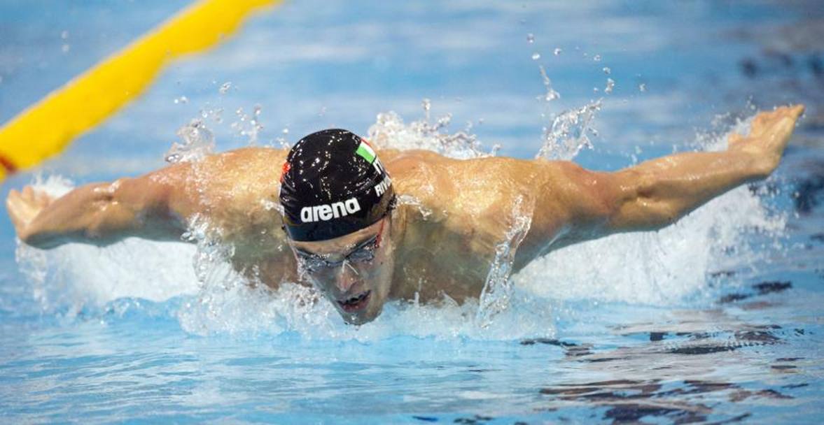 Editoriale: <a href="/teorivolta91/">Matteo Rivolta</a> a piedi uniti senza alettone, direzione #Rio2016 tinyurl.com/znwa9zf #ilpuntoacquatico