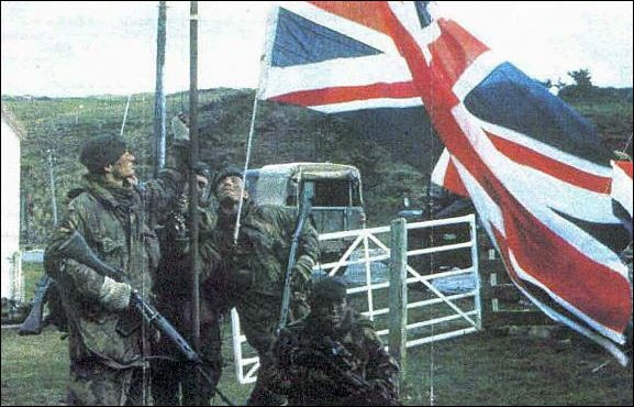 falklands_utd's tweet image. 34 yrs ago our lives were turned upside down. How many RT's for the heroes that would liberate us? #Falklands
