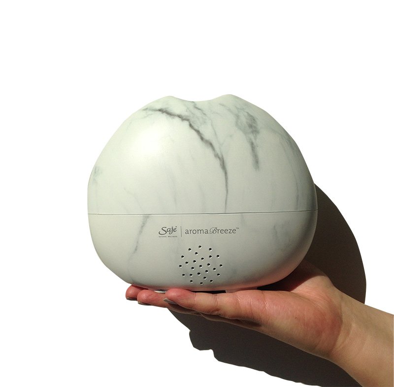 vanmag_com's tweet photo. If you'd like your home to smell nice(er), enter to win this Saje Aroma Breeze https://t.co/8AWPbaS4K0 #giveaway https://t.co/TZxjWz0CeZ