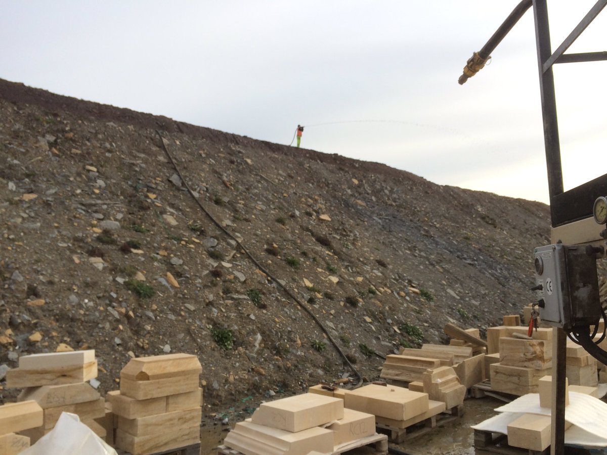 OBLhydroseeding's tweet image. Poor soils &amp;amp; difficult access.  Hydroseeding using #ProGanics #Flexterra #ProMatrix with site specific seed mix.