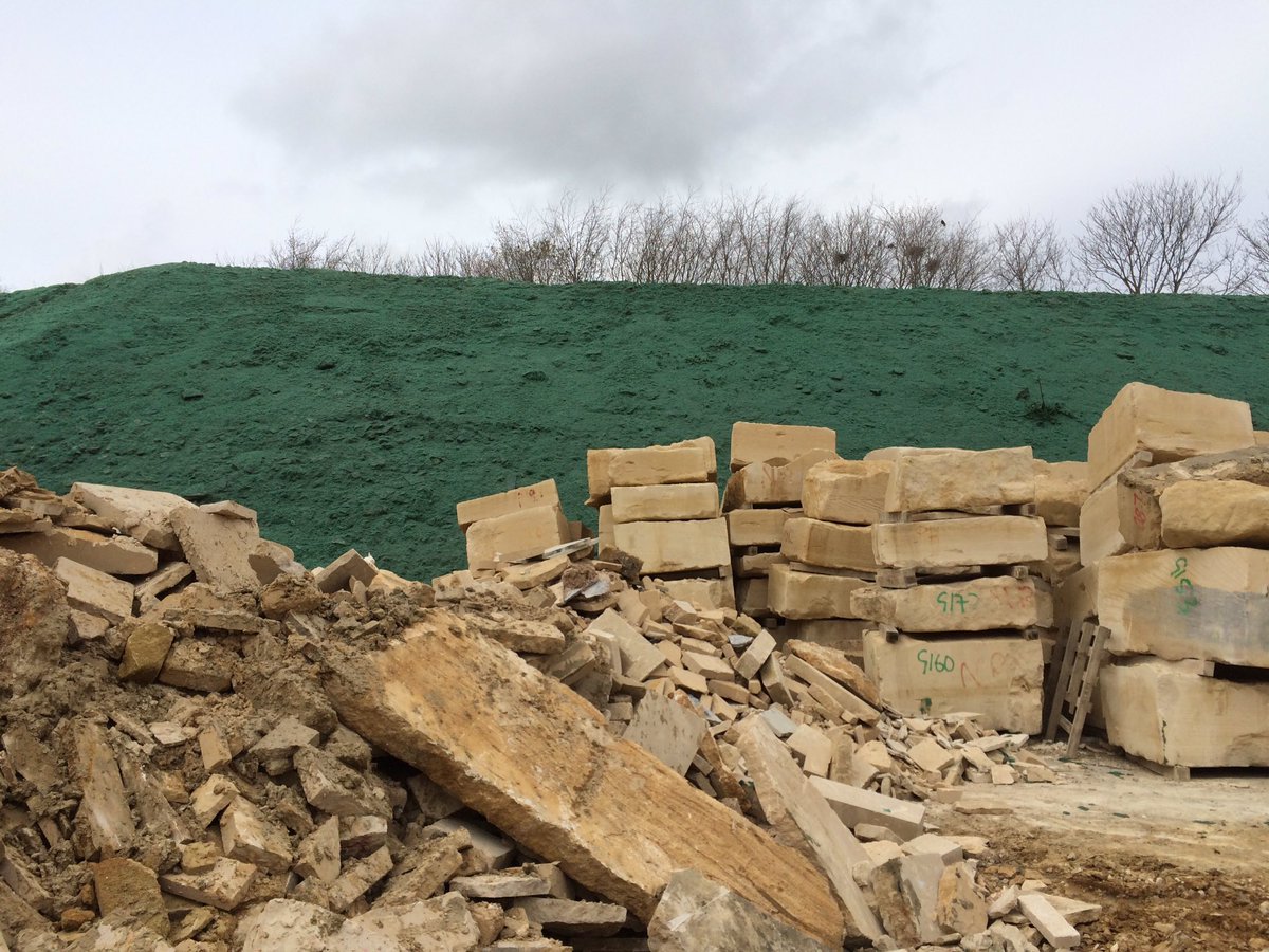 OBLhydroseeding's tweet image. Poor soils &amp;amp; difficult access.  Hydroseeding using #ProGanics #Flexterra #ProMatrix with site specific seed mix.