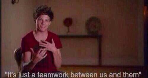 weareallthelove's tweet photo. POWER OF DIRECTIONERS 

#Directioners #BestFanArmy #iHeartAwards https://t.co/DzZfwtKefC