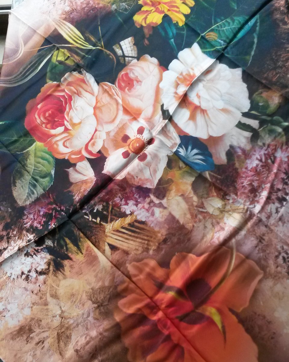 ithal ipek eşarp (@zeasse) on Twitter photo 