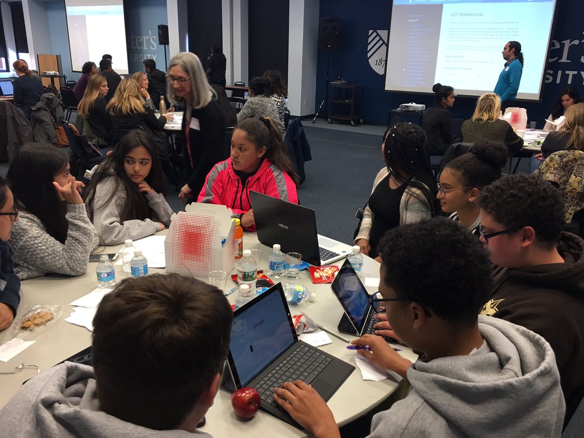 MALISSA17's tweet photo. Using Twitter API data & how @projectres teams used # to locate professionals! #TechmakersU #IWDNJ #stem https://t.co/p9d0h9ohSj