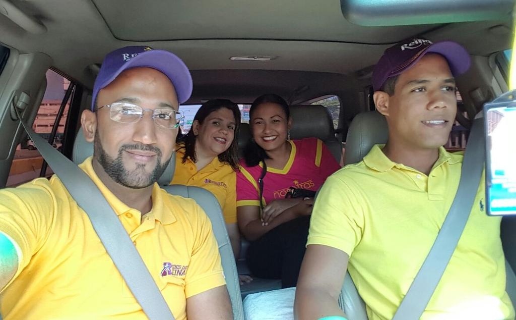 IrvingAriasR's tweet photo. Parte de las #RedesDeReinaldo rumbo al Mano a Mano #SimonBolivarConReinaldo @ReinaldoPared #ReinaldoSigue https://t.co/eKT1fDRrJe