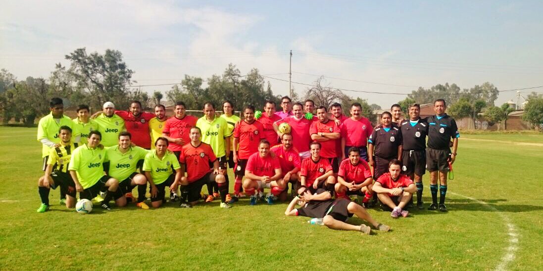 MxFutbolMedicos's tweet photo. Paso a paso y con confianza podemos llegar lejos. #TriMedico https://t.co/nGcaXobbQW