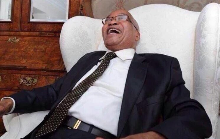 Jag_ubani's tweet image. #cuproblems 
Guy: Guy I made all my attendance 
Me: so G, we get Maths tomorrow,  you dey g....
Guy: