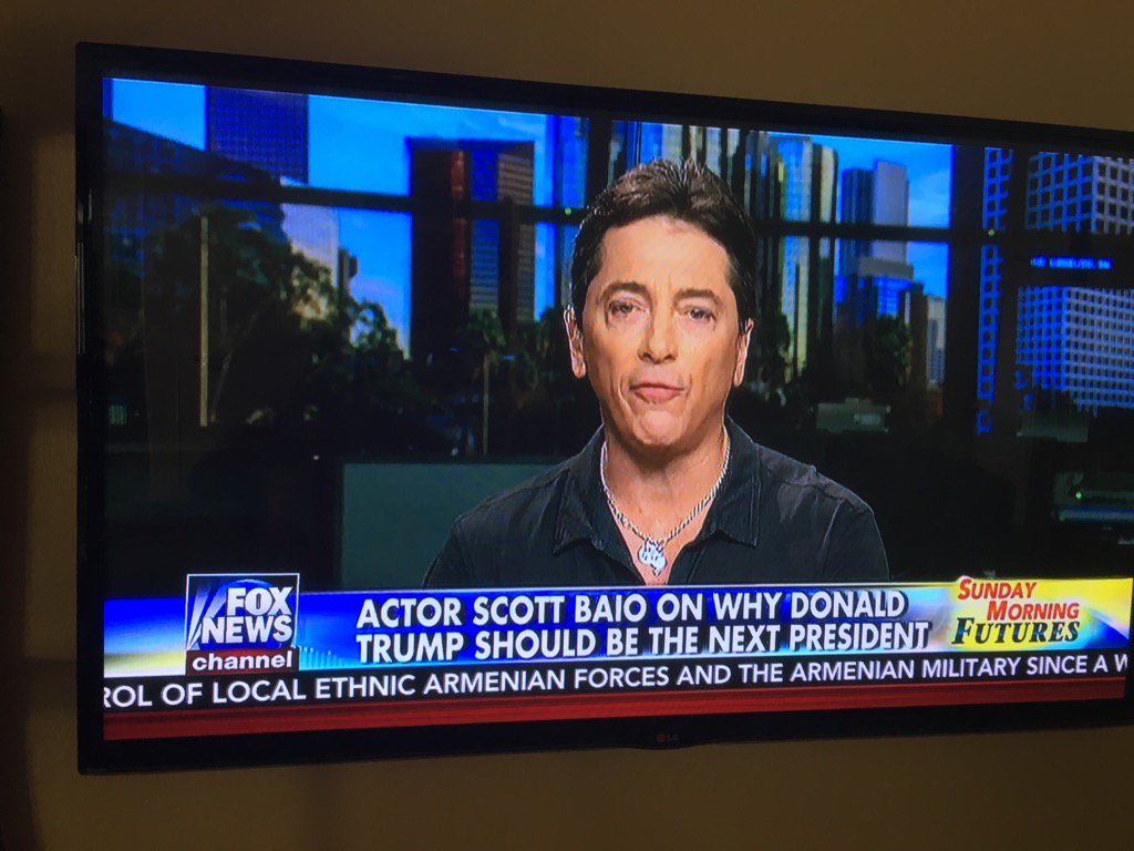 queeneliza0907's tweet photo. Live on Fox News. #Hollywoodfortrump https://t.co/KYs77GYXD6