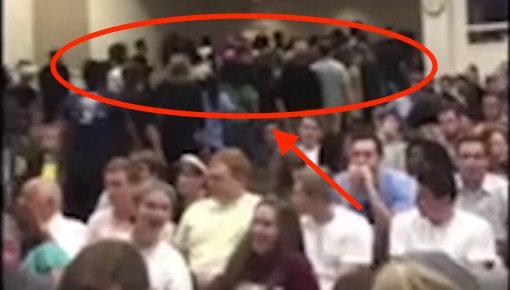 AllenWest's tweet photo. Ha! Liberal college protest against conservative speaker BACKFIRES big time https://t.co/7QohKV3v1q https://t.co/eOYodcYqgH