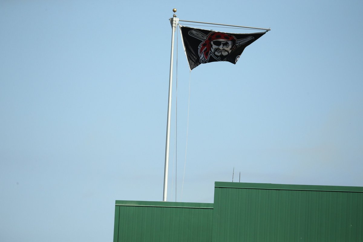 Pirates's tweet image. #RAISEIT UPPPPPP

Your Bucs are 1-0 with a 4-1 win today on #OpeningDay!