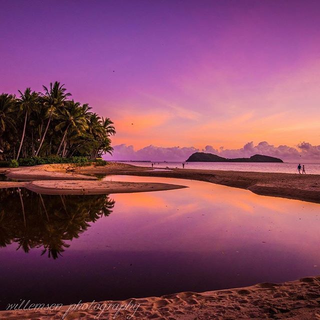 Queensland's tweet image. Sunrise captured at Palm Cove by angela_willemsen_photography #exploreTNQ #thisisqueensland
