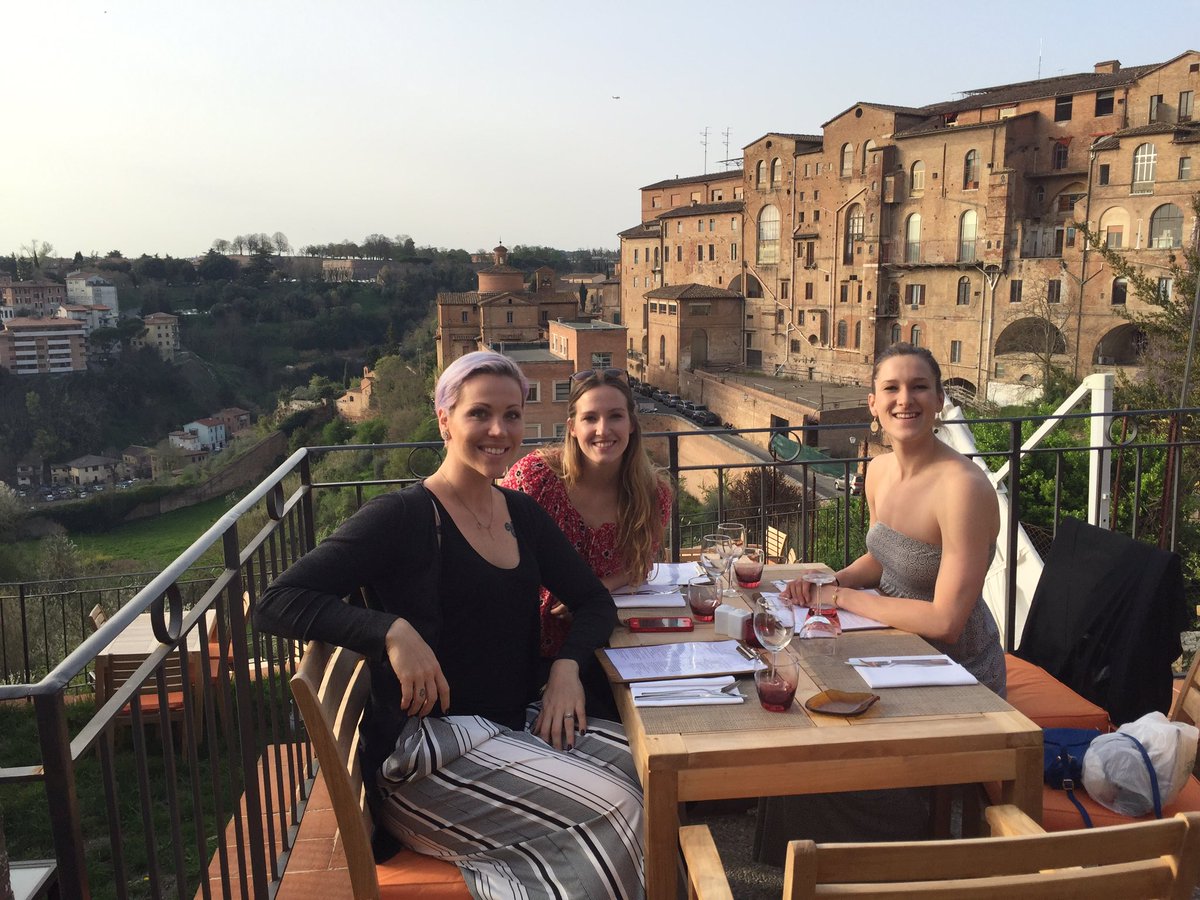 HurleyHillary's tweet photo. Italy has been good to us ❤️ https://t.co/229KZfDYe4