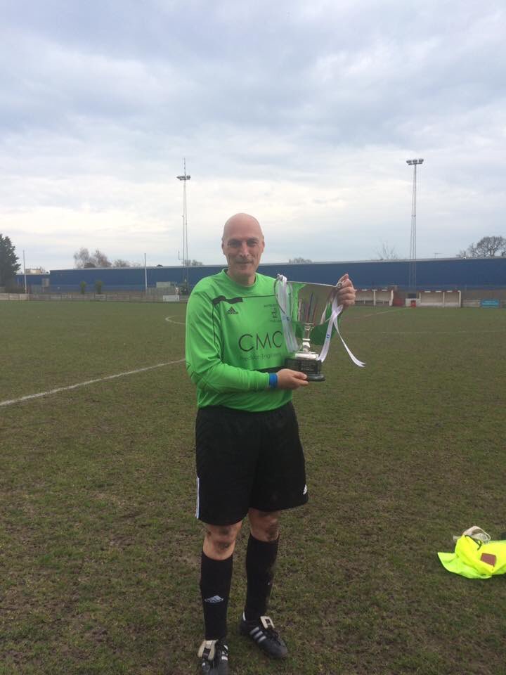 DommyG68's tweet photo. It's been a great day, cup winners #Loo #Waterloofc https://t.co/HogCThOHbM