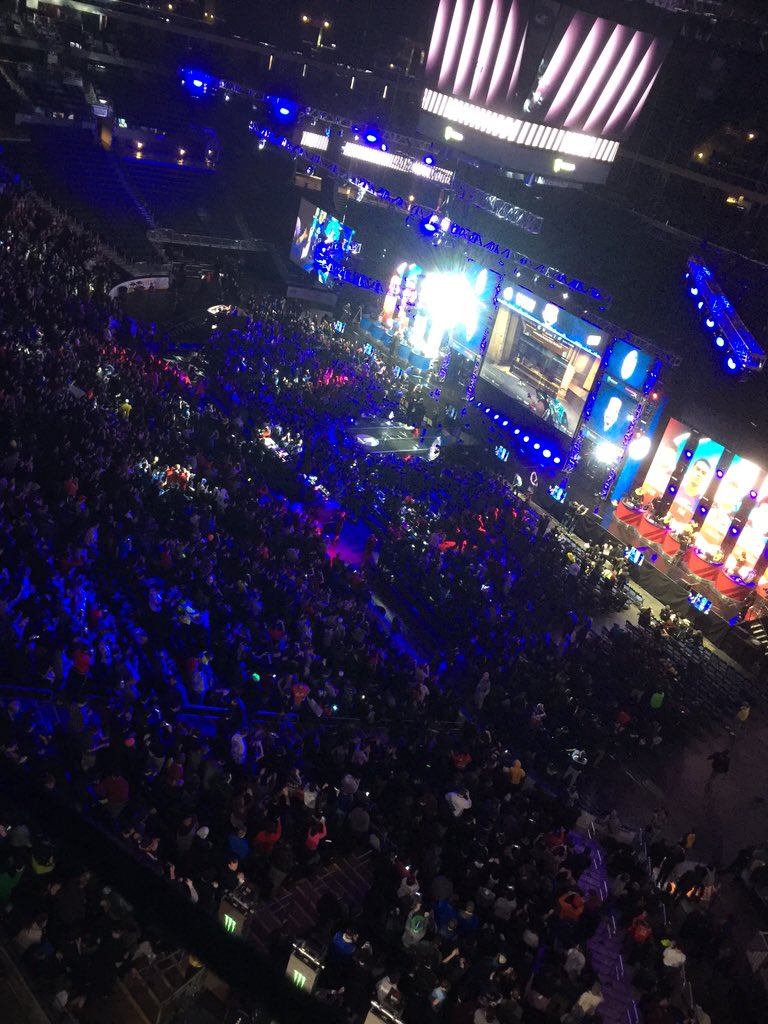 SteelSeries's tweet image. Congrats to Luminosity on taking the #MLGCSMajor! 🏆