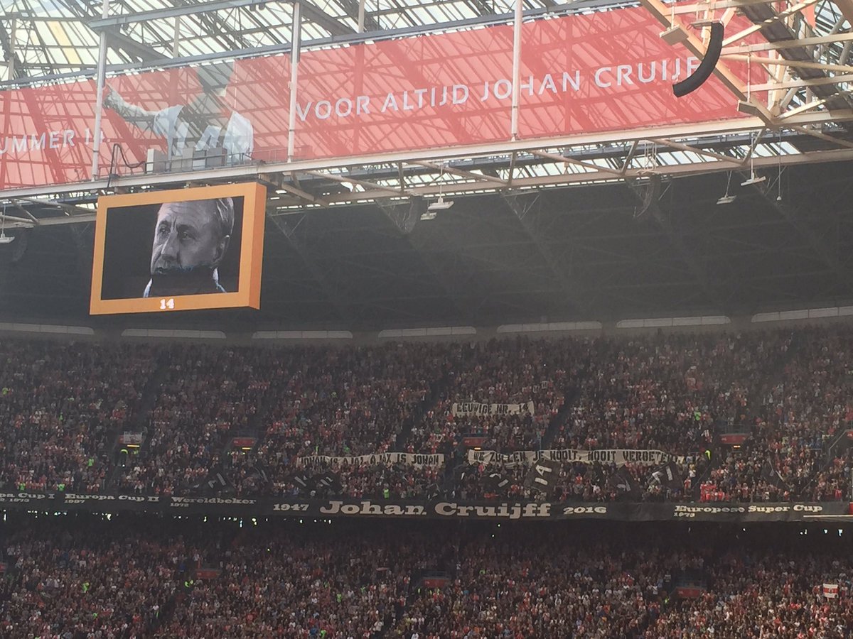 Sihpromatum's tweet image. A historic game at Ajax Arena in Amsterdam celebrating life of Amsterdam football player legend #JohanCruyff !
