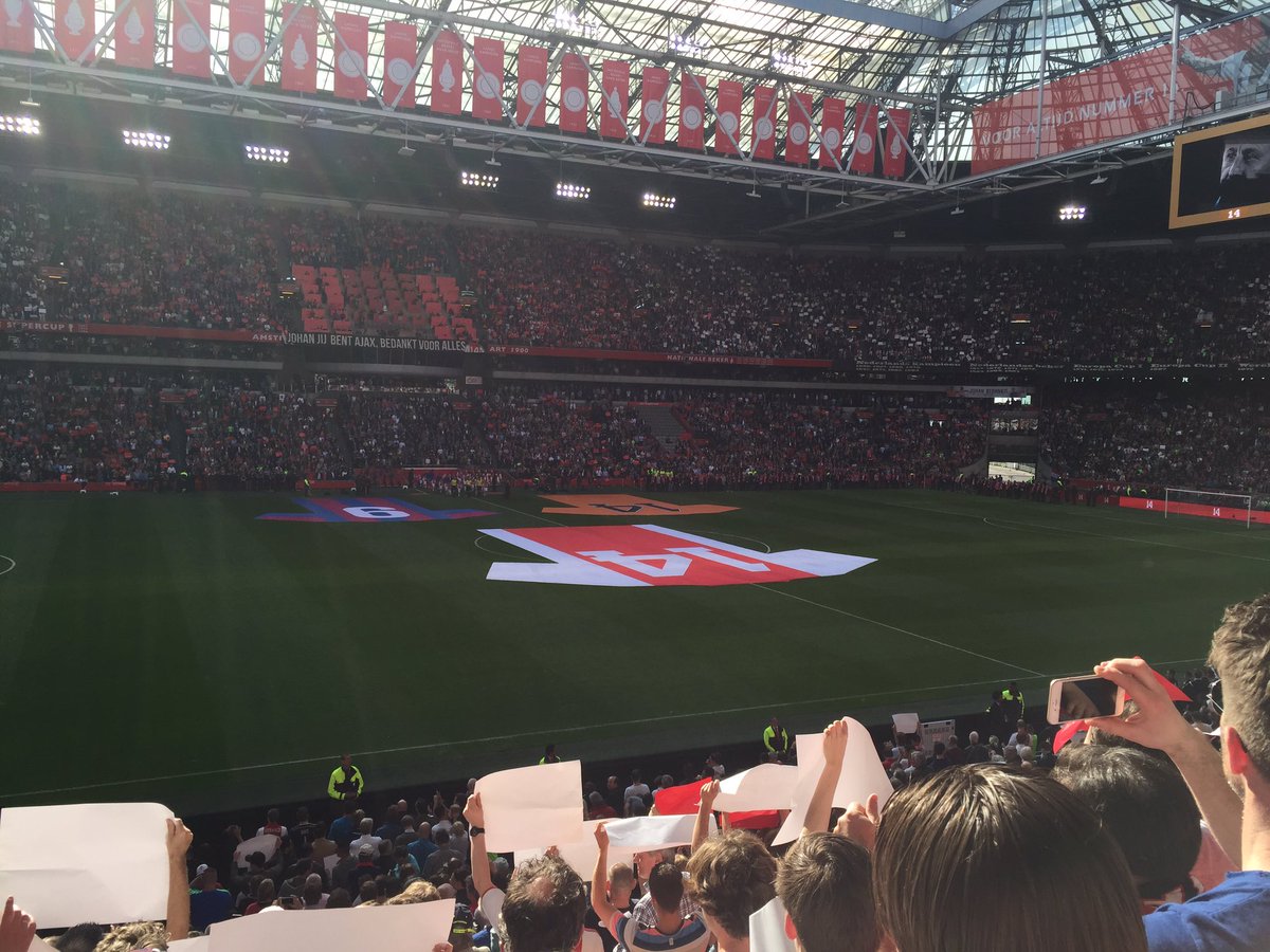 Sihpromatum's tweet image. A historic game at Ajax Arena in Amsterdam celebrating life of Amsterdam football player legend #JohanCruyff !