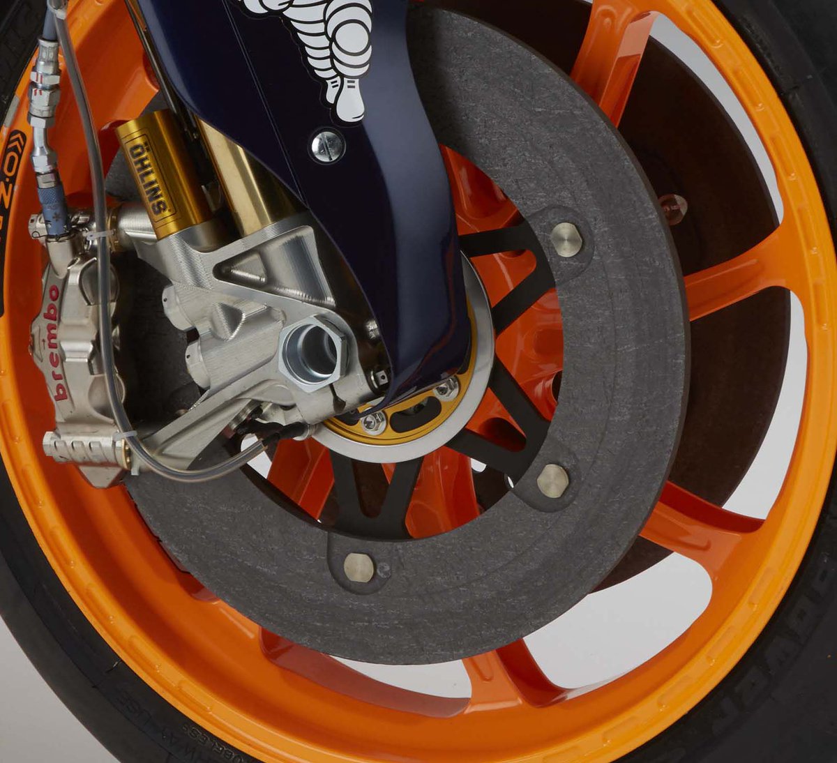 #Marquez come #Pedrosa: 51 vittorie. In tutto il #GPArgentina Marc ha usato i freni per 11 minuti #BremboIT #MotoGP