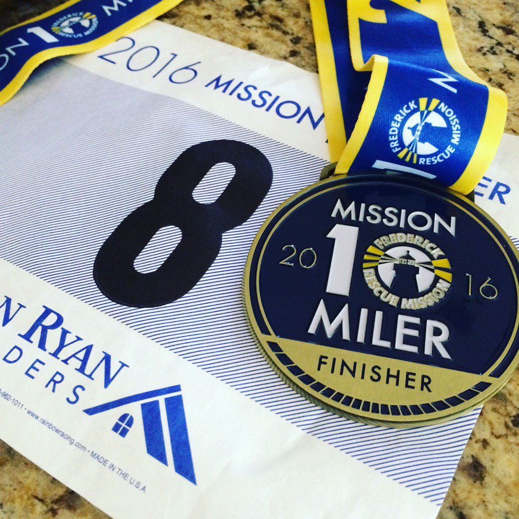 AmyWehinger's tweet photo. Not my best time, but still a good race. #mission10miler #FrederickMD #danryanbuilders https://t.co/RlCIJz6H9H