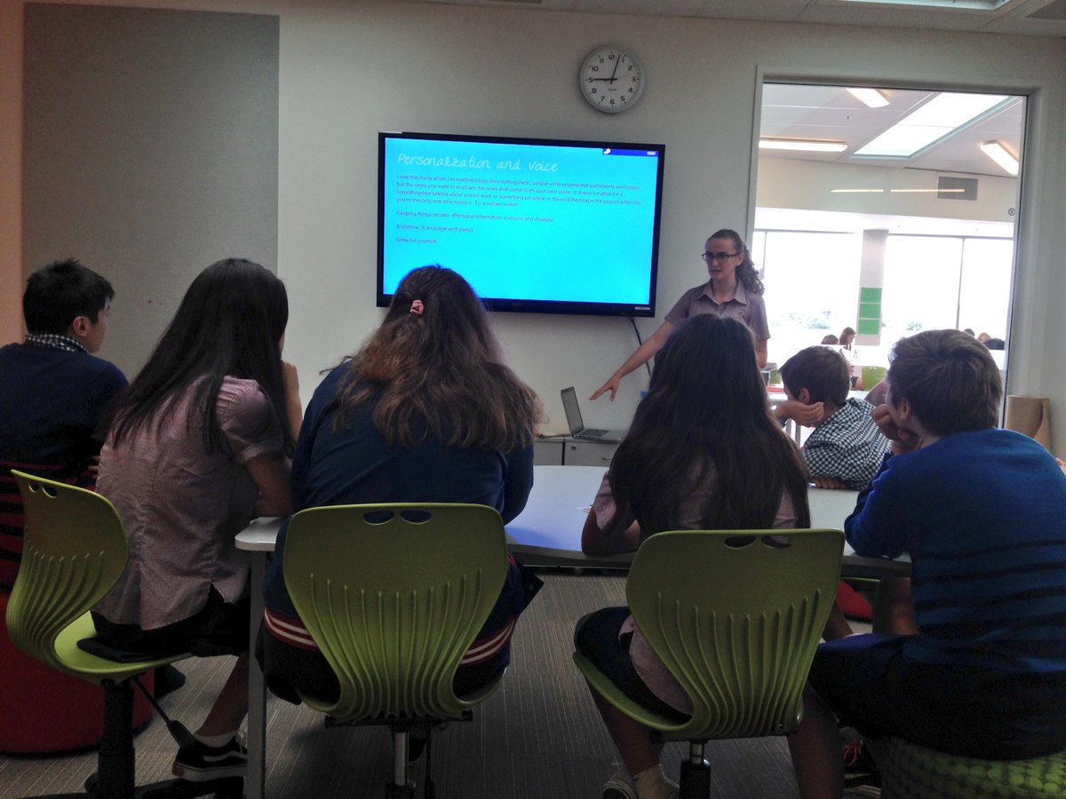 Awesome session first thing in <a href="/annacolby91/">Anna Colby</a>'s Learning Hub. <a href="/TeenRambles/">Cadey</a>, Y11, talking to her hub about blogging