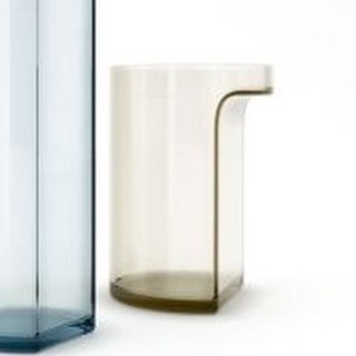 DesignRambles's tweet photo. @daniel_streng  @rubrik_design  #formlove #glass #form #design #userexperience #ux #brand #designthinking #glass #d… https://t.co/2ZmtIw257k